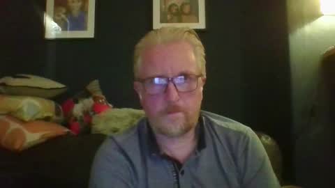 r_o_h_a_n online show from October 1, 11:33 pm