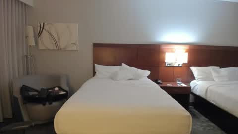 Snapshot of rach_oneill chatting on December 6, 12:12 am Rach ONeill online show from December 6, 12:12 am