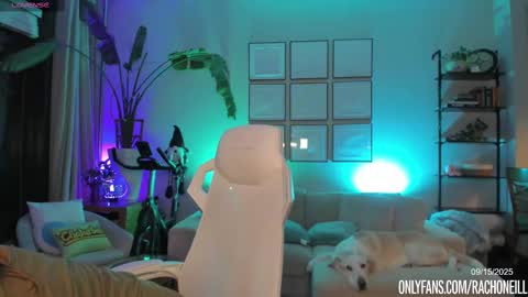 Snapshot of rach_oneill chatting on September 16, 12:55 am Rach ONeill online show from September 16, 12:55 am