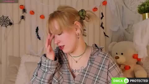 Ray  online show from October 21, 5:52 am