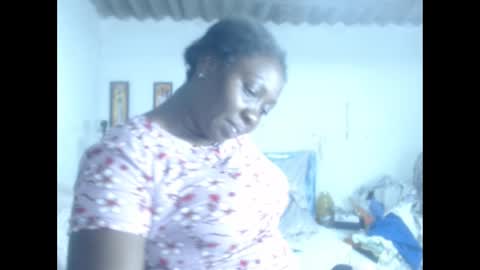 Snapshot of rachelexoticgirl chatting on October 12, 3:05 am rachelexoticgirl online show from October 12, 3:05 am