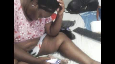 Snapshot of rachelexoticgirl chatting on November 12, 2:45 am rachelexoticgirl online show from November 12, 2:45 am