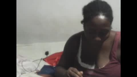 Snapshot of rachelexoticgirl chatting on November 18, 2:39 am rachelexoticgirl online show from November 18, 2:39 am