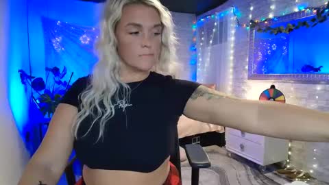 Rachelle Gaze online show from December 14, 1:28 am