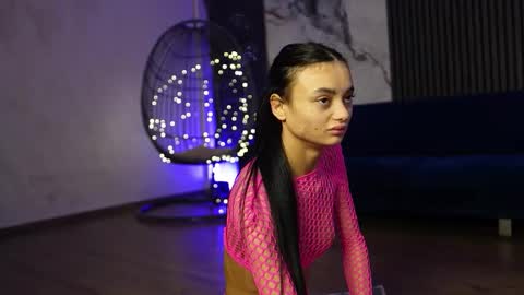 Ann online show from December 14, 5:24 am