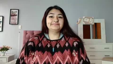 Snapshot of radiantgoddes chatting on January 17, 1:24 pm radiantgoddes online show from January 17, 1:24 pm