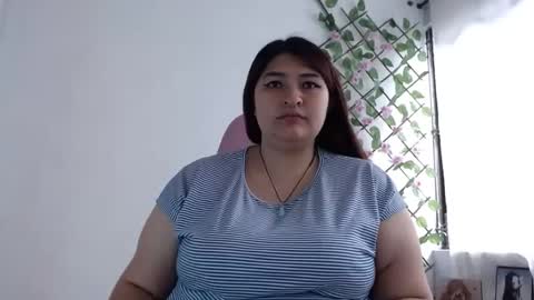 Snapshot of radiantgoddes chatting on January 22, 2:56 pm radiantgoddes online show from January 22, 2:56 pm