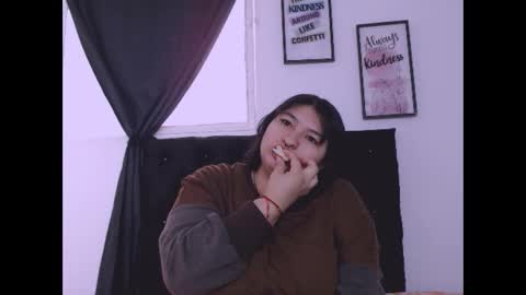 Snapshot of radiantgoddes chatting on October 5, 2:15 pm radiantgoddes online show from October 5, 2:15 pm