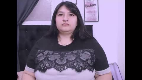 Snapshot of radiantgoddes chatting on October 12, 9:47 pm radiantgoddes online show from October 12, 9:47 pm