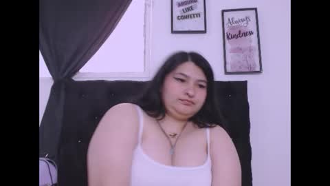 Snapshot of radiantgoddes chatting on October 17, 5:04 pm radiantgoddes online show from October 17, 5:04 pm