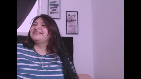 Snapshot of radiantgoddes chatting on November 8, 3:12 pm radiantgoddes online show from November 8, 3:12 pm