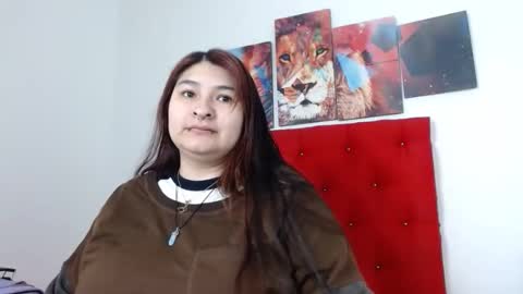 Snapshot of radiantgoddes chatting on December 14, 1:27 pm radiantgoddes online show from December 14, 1:27 pm