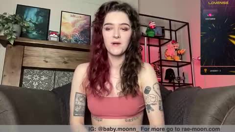 Snapshot of rae_moon chatting on November 21, 7:12 pm Rae online show from November 21, 7:12 pm