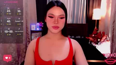 Snapshot of raeganclinton chatting on October 5, 6:34 am raeganclinton online show from October 5, 6:34 am