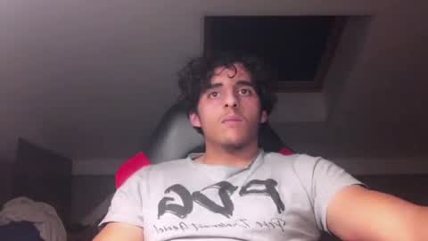 Snapshot of raes69 chatting on December 30, 10:45 pm raes online show from December 30, 10:45 pm