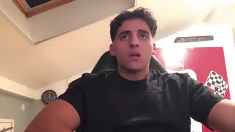 Snapshot of raes69 chatting on January 15, 10:46 pm raes online show from January 15, 10:46 pm