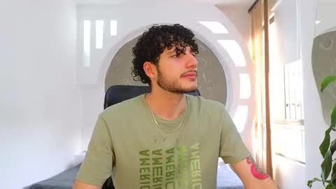 R A F A E L online show from September 12, 8:53 pm