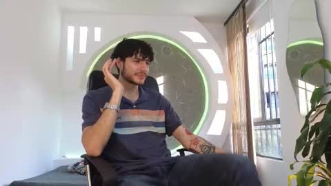 R A F A E L online show from September 15, 9:59 pm