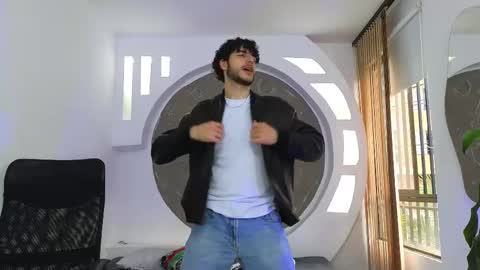 R A F A E L online show from September 18, 9:17 pm