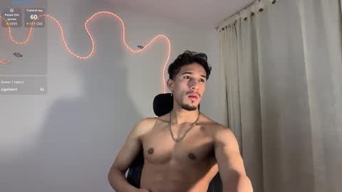 Snapshot of rafael_stone1 chatting on February 22, 2:45 am NEW IG online show from February 22, 2:45 am