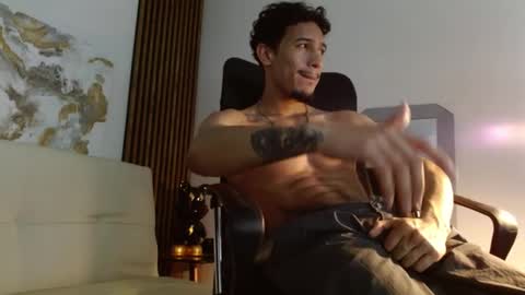 IG online show from February 11, 3:08 am