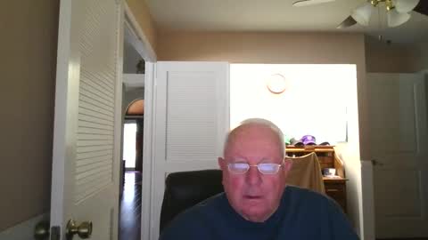 raiderman215 online show from January 3, 8:01 pm