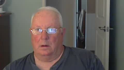 raiderman215 online show from September 10, 3:23 pm