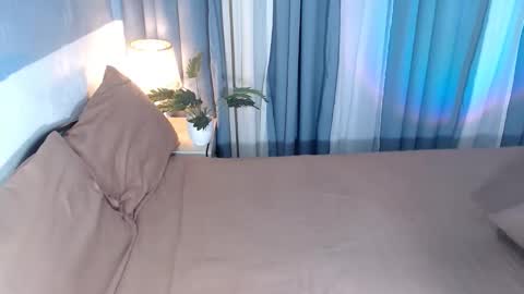 Snapshot of raileykink chatting on November 30, 11:42 pm itsmeRailey online show from November 30, 11:42 pm