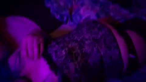 rainbowbright1887 online show from December 16, 6:29 am