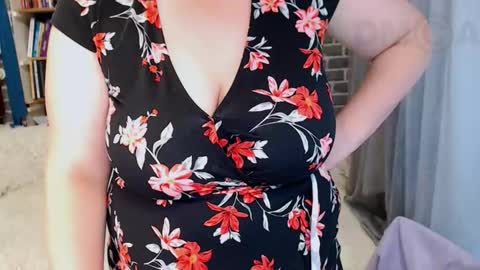 Snapshot of rainbowladyy chatting on September 27, 3:00 am rainbowladyy online show from September 27, 3:00 am