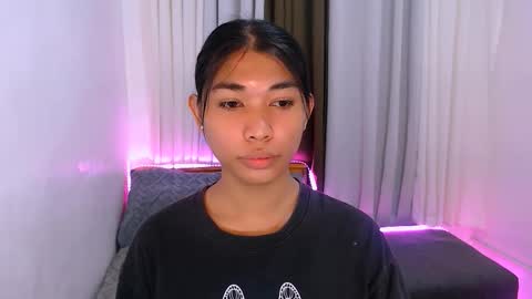 raindrizzle1706 online show from February 18, 5:53 pm