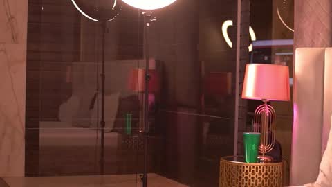 Raisa online show from March 1, 4:09 pm