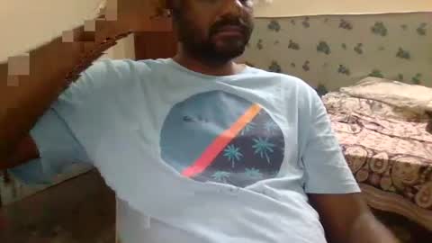 I Am what I Am online show from January 22, 8:49 pm