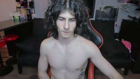 Snapshot of rakimaru chatting on November 21, 8:18 pm kirill online show from November 21, 8:18 pm