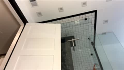 Snapshot of ramonaquinn chatting on November 26, 11:33 am RAMONA Q online show from November 26, 11:33 am