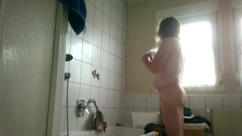 Snapshot of ramteichj chatting on October 22, 2:06 pm ramteichj online show from October 22, 2:06 pm