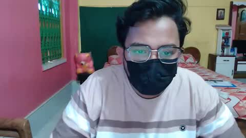 ranbir1998 online show from April 16, 8:04 am