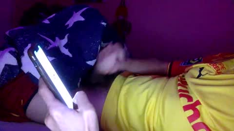 randobad12 online show from December 2, 10:56 pm