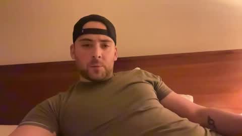 randomdude5950 online show from January 17, 3:12 am