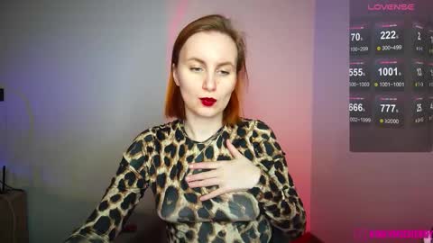 Snapshot of randycherry chatting on November 22, 5:23 pm Cherry Miss Cherry online show from November 22, 5:23 pm