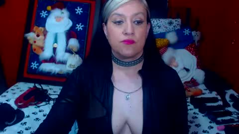 Snapshot of randymaturex01 chatting on December 22, 5:12 am Sonia online show from December 22, 5:12 am