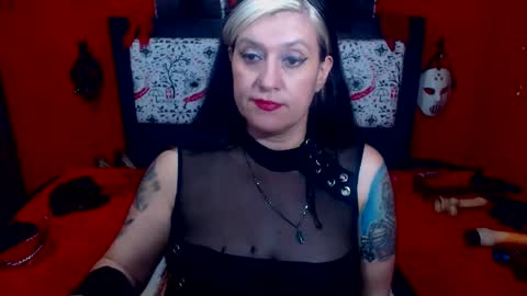 Snapshot of randymaturex01 chatting on February 27, 8:28 am Sonia online show from February 27, 8:28 am