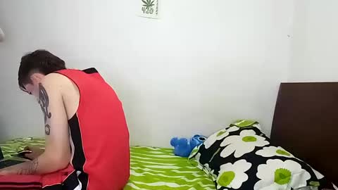 Snapshot of rangel_sex chatting on January 7, 10:30 pm Rangel and Lola online show from January 7, 10:30 pm