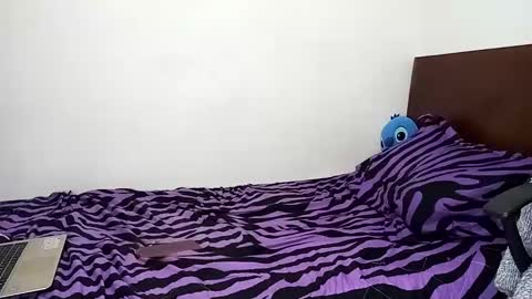 Snapshot of rangel_sex chatting on March 8, 1:17 am Rangel and Lola online show from March 8, 1:17 am