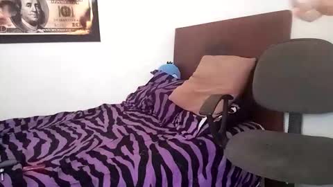 Snapshot of rangel_sex chatting on September 10, 7:14 pm Rangel and Lola online show from September 10, 7:14 pm