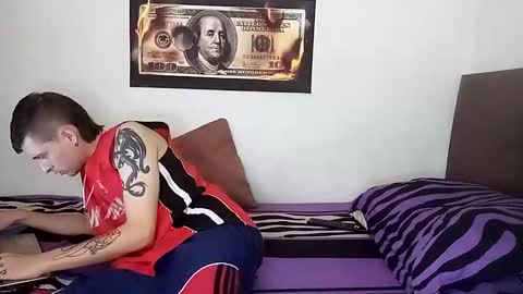 Snapshot of rangel_sex chatting on November 18, 6:12 pm Rangel and Lola online show from November 18, 6:12 pm