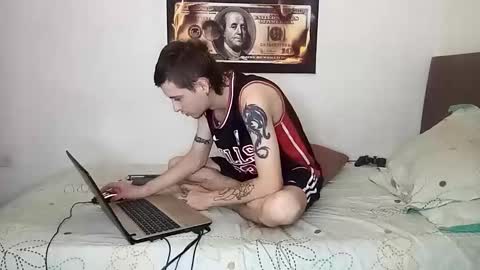 Snapshot of rangel_sex chatting on December 17, 4:13 pm Rangel and Lola online show from December 17, 4:13 pm