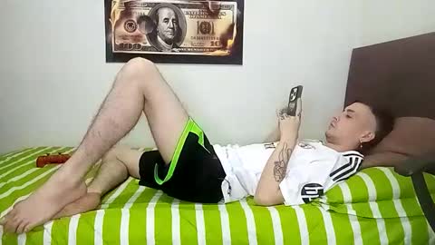 Rangel and Lola online show from April 18, 2:15 am