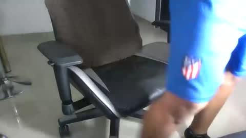 raphaeladam98 online show from December 2, 3:56 am