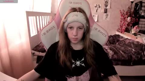 Rapunzel online show from March 14, 1:27 pm